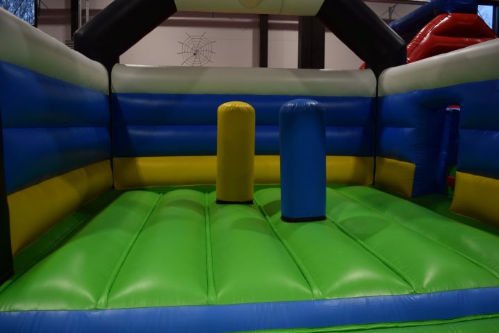 636158-15 Inflatable jumping castle Zebra 5.2 x 4.6 m