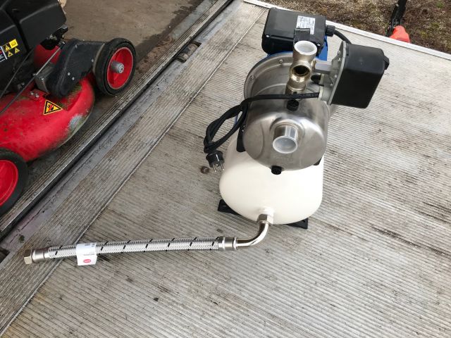 634453-2 Ny vattenpump till Spa