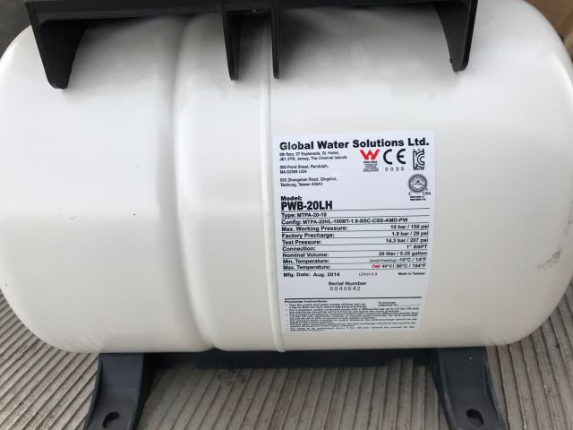 634453-4 Ny vattenpump till Spa