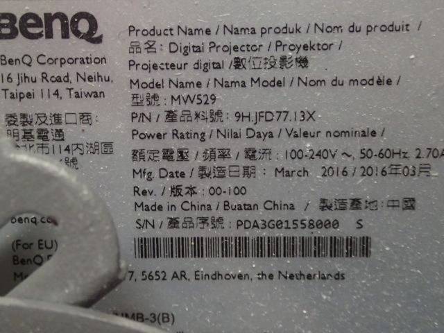 527628-4 Projector BENQ MW 529.