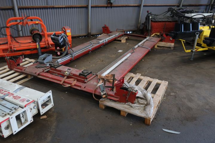 637118-1 Car lift / Four-pillar lift Stenhöj 4ton