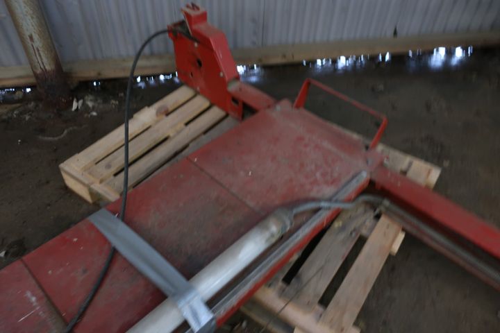 637118-7 Car lift / Four-pillar lift Stenhöj 4ton