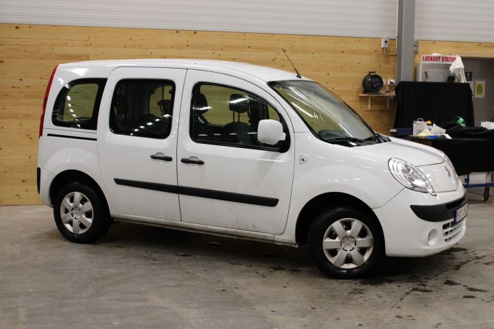 637121-2 Renault Kangoo Passenger 1.6 (106hp, 4360 miles) -10