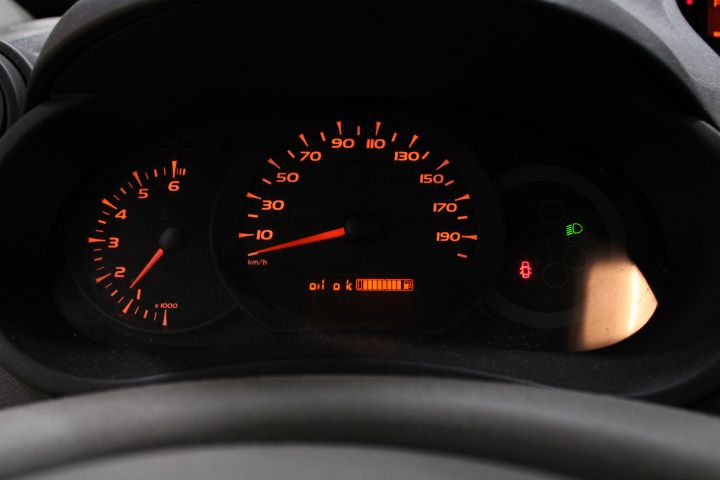 637121-32 Renault Kangoo Passenger 1.6 (106hp, 4360 miles) -10