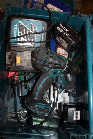 612737-14 Batteridrivna verktyg 18V Makita, 8st