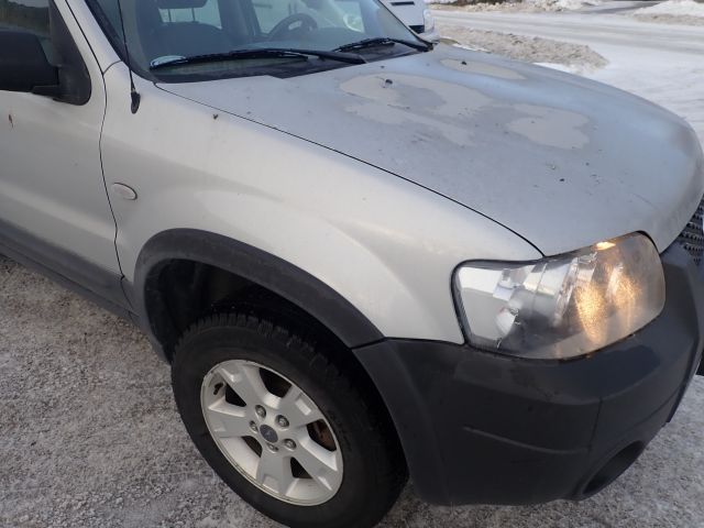 636289-14 Ford Maverick 3.0 V6 -04 WJX487