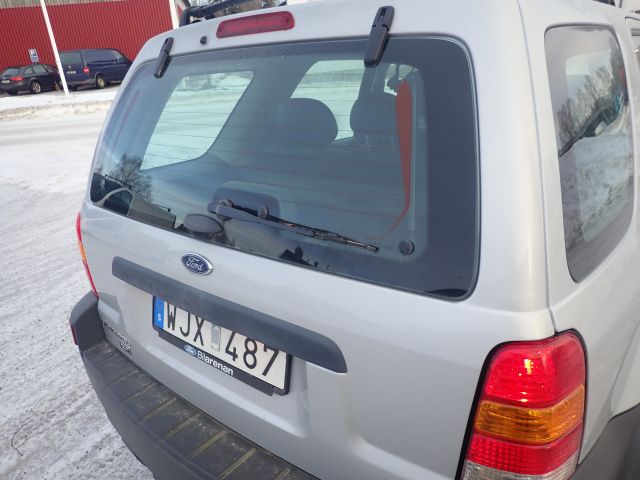 636289-19 Ford Maverick 3.0 V6 -04 WJX487