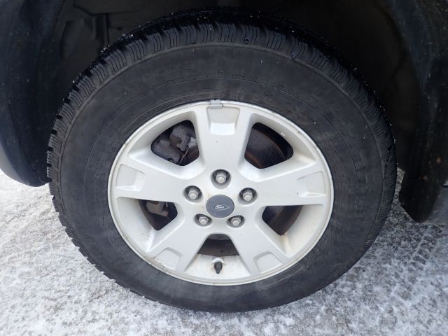 636289-26 Ford Maverick 3.0 V6 -04 WJX487