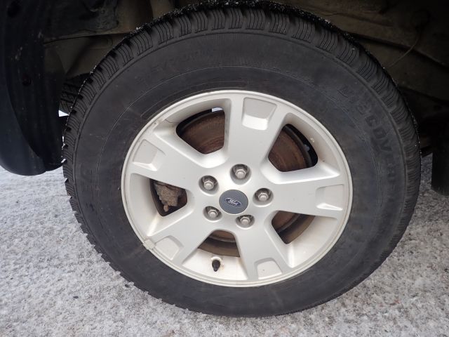 636289-30 Ford Maverick 3.0 V6 -04 WJX487