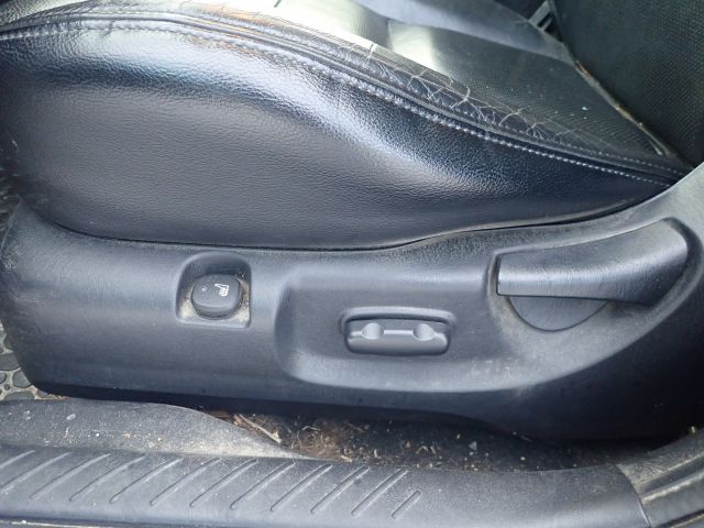 636289-39 Ford Maverick 3.0 V6 -04 WJX487