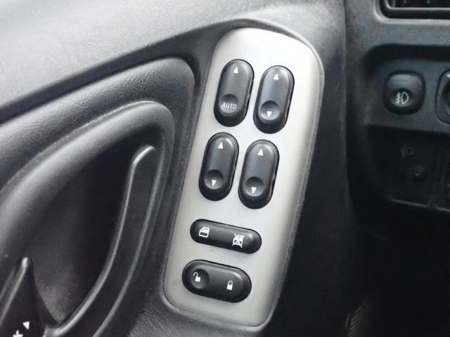 636289-52 Ford Maverick 3.0 V6 -04 WJX487