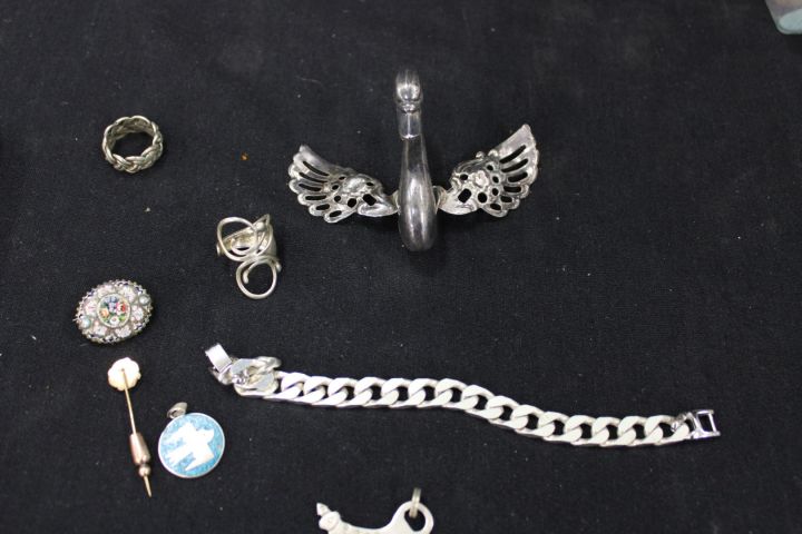 627112-28 Silver pen, necklace, bracelet & accessories for jewelry making