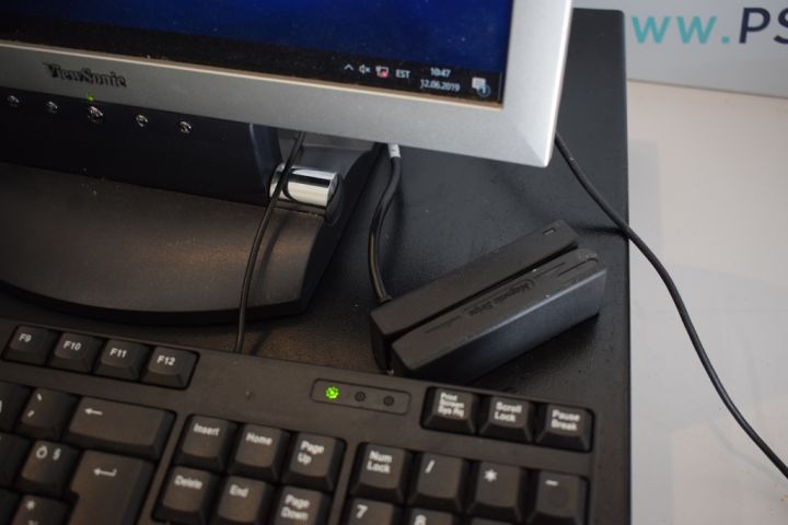 637290-7 Cash register