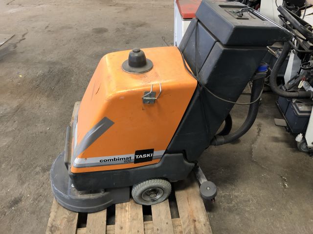 637253-1 2 pcs Taski Combimat 600