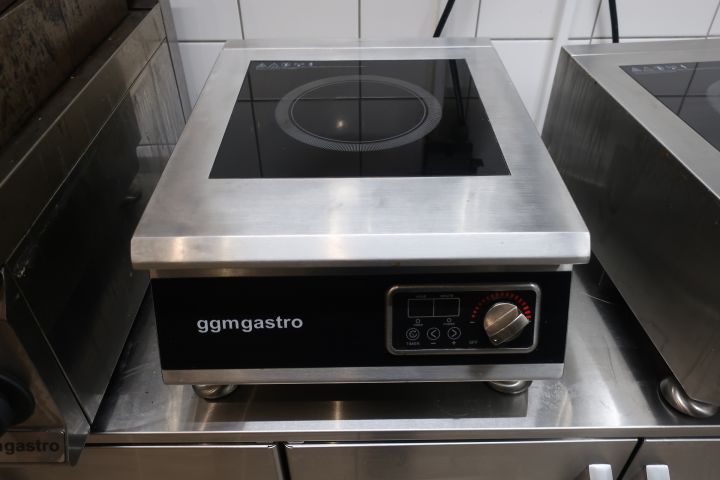 628154-8 Induction cooker, ggm gastro IDS6