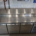 628165-16 Cooling bench with cooling gutter, Ginox