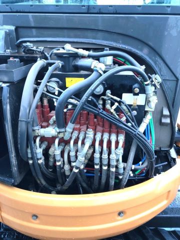 638429-7 Mini excavator Case CX31B -07