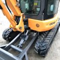 638429-11 Mini excavator Case CX31B -07