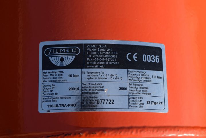 572156-4 Expansion vessel Zilmet 22 L