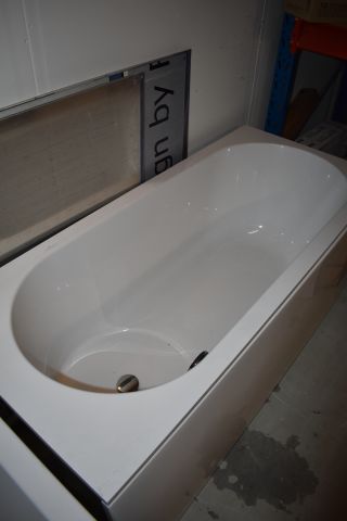 572280-5 Bathtub from Swedish bathtub (1600x700 mm)