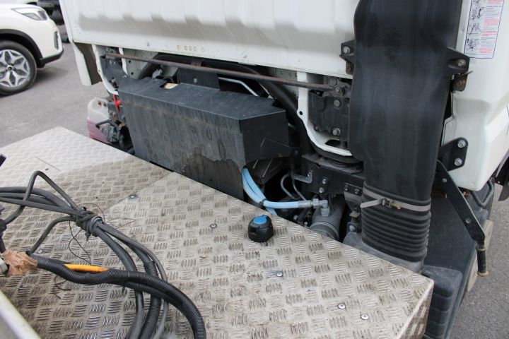 639060-17 Mitsubishi Canter 3C15 Car transport -2015 Reg. No. YJT018 164994km Trailer Reg.no: YJT028