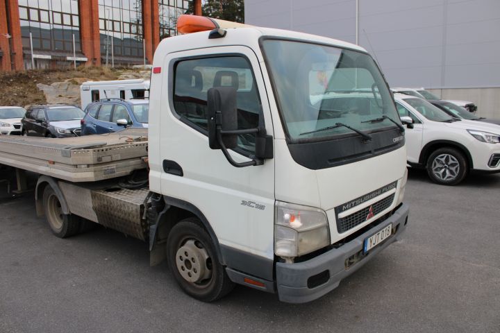 639060-20 Mitsubishi Canter 3C15 Car transport -2015 Reg. No. YJT018 164994km Trailer Reg.no: YJT028