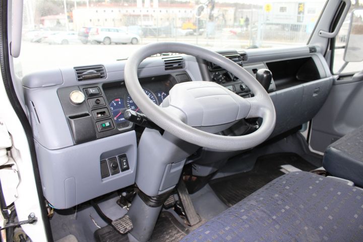 639060-25 Mitsubishi Canter 3C15 Car transport -2015 Reg. No. YJT018 164994km Trailer Reg.no: YJT028