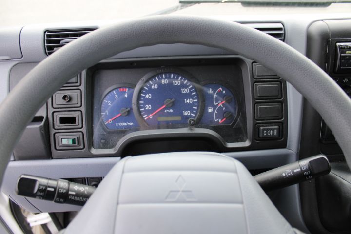 639060-29 Mitsubishi Canter 3C15 Car transport -2015 Reg. No. YJT018 164994km Trailer Reg.no: YJT028