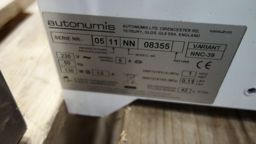 638600-7 4 drink dispensers Autonumis