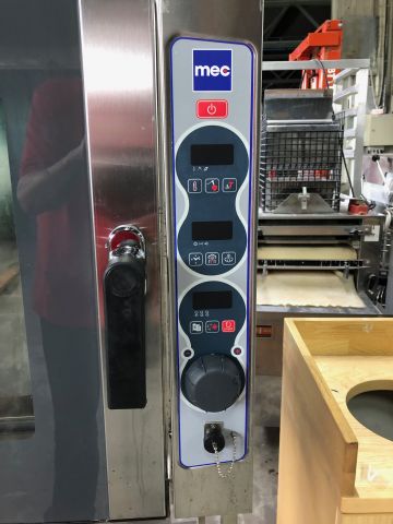 639074-5 Convection oven Mec with floor stand