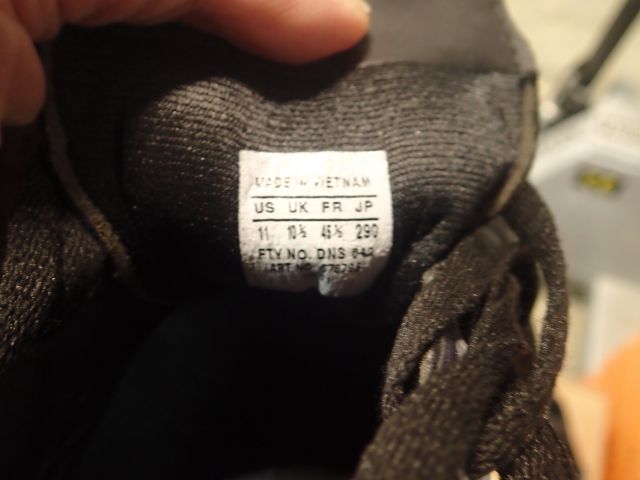 577480-10 Avignon stövlar i olika storlekar m.m