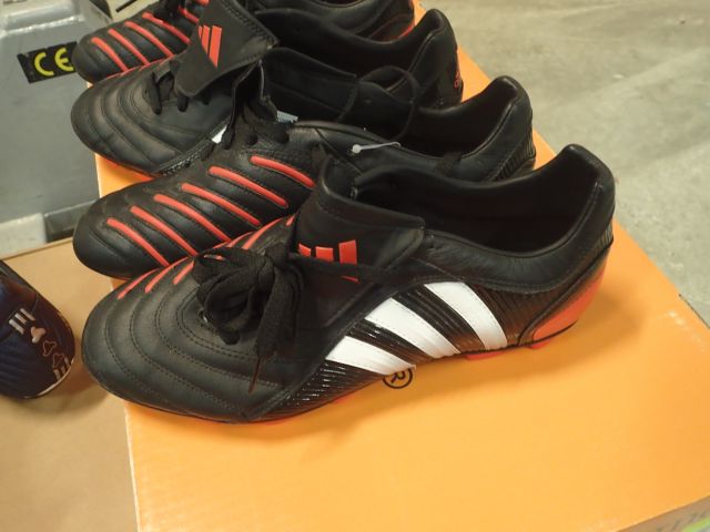 577480-11 Avignon stövlar i olika storlekar m.m