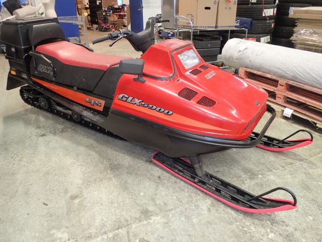 Snowmobile Lynx GLX5900LTS -93 Reg No: PGJ983 - PS Auction - We