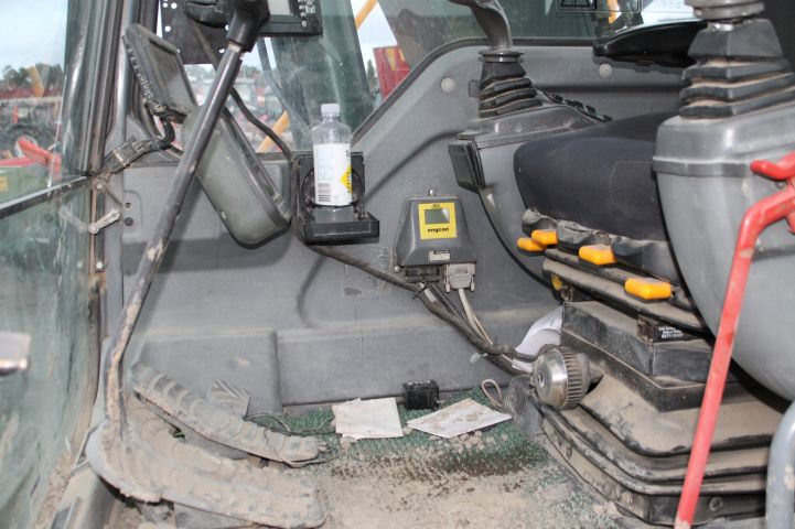 639324-26 Crawler excavator Volvo EC 140LC