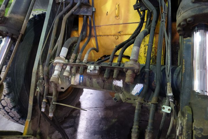 639705-14 Hjullastare Volvo L70