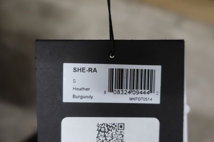 639402-3 Jacka Nobis SHE-RA S