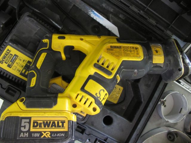 636697-3 Tiger saw, DeWalt DC367