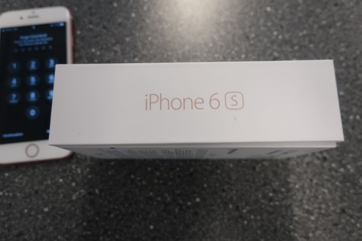 628292-4 iPhone 6S, Rose Gold 32gb (A1688)