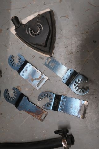 628323-7 Multi-tool, Black & Decker MT300