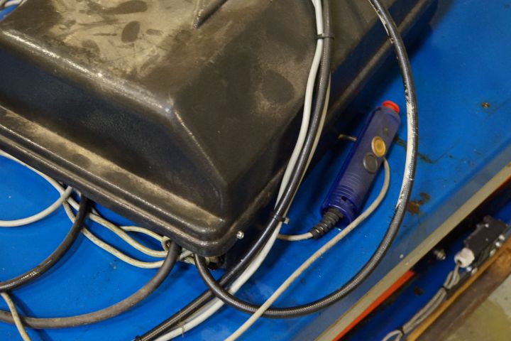 639726-5 Lifting table "Edmo lift 1000Kg"