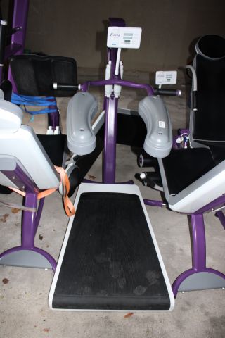 640653-21 Work Out Equipment from Curves