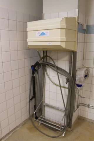 637772-1 Spolanläggning högtryckstvätt Electrolux, väggmonterad