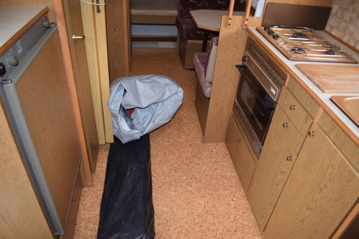 636774-10 Caravan bogie Cabby 590 GLX - NZP500 - 88