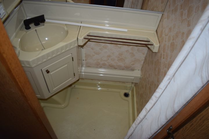 636774-17 Caravan bogie Cabby 590 GLX - NZP500 - 88