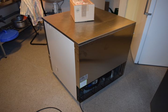 639115-8 Blast Chiller / Cooling Cabinet Technodom AT05ISO