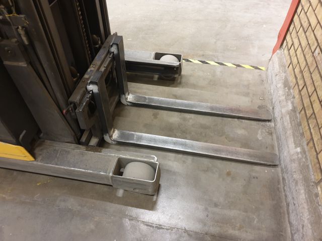 599976-5 ATLET Stapeltruck