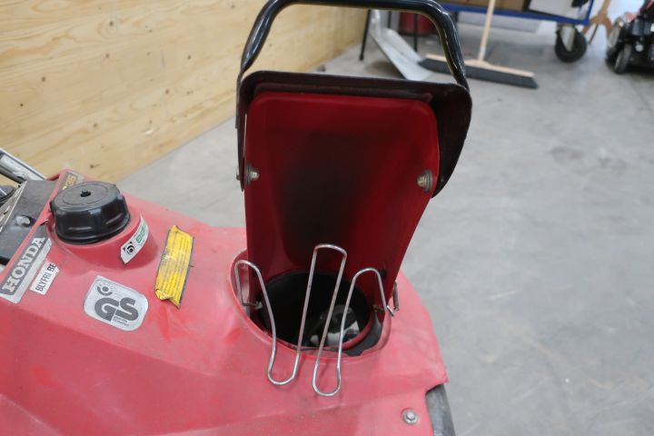 637327-4 Snowblower Honda HS35