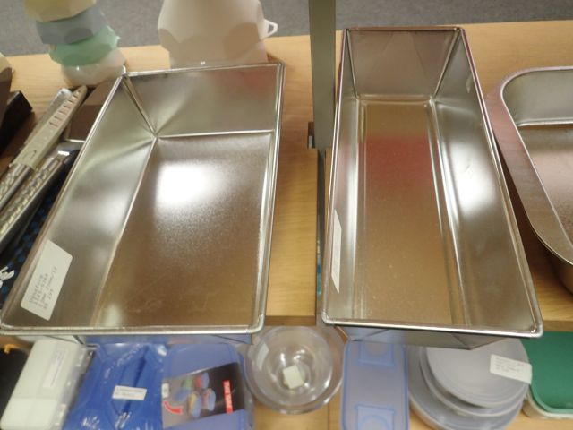 577550-16 Larger amount of cutlery / household utensils in different models