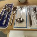 577550-20 Larger amount of cutlery / household utensils in different models
