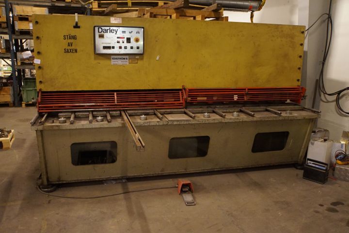 639769-3 Grayscale "Darley"